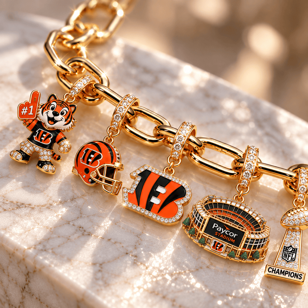 CCBG Gold Charm Bracelet Set BMD